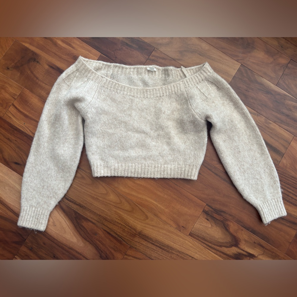 Garage Off-the-Shoulder Beige Sweater